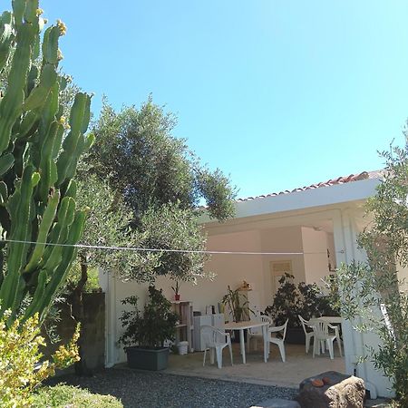 Sulcis Camere San Giovanni Suèrgiu Buitenkant foto